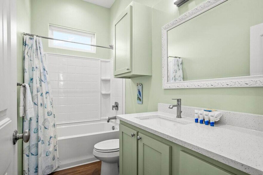 Building Photo - 5497 TX-361