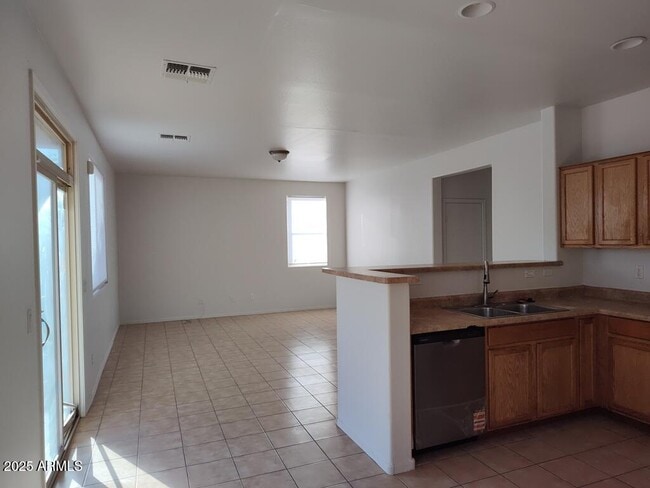 Building Photo - 7331 W Maldonado Rd