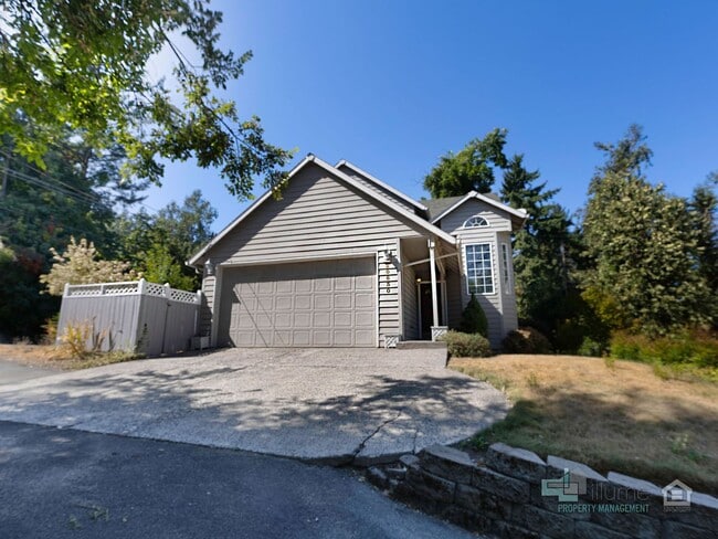 Building Photo - West Linn Single Family 3 Bd/2.5 Bth w/ Basement/Bonus Room.