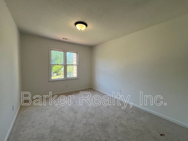 Building Photo - 8029 Perry Creek Rd