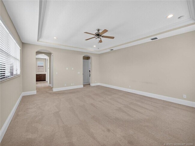 Building Photo - 259 Calmo Cir
