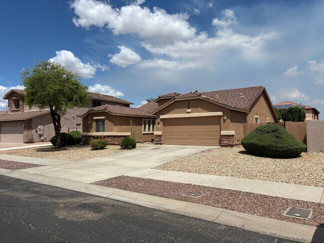 Building Photo - 12053 N 141st Dr