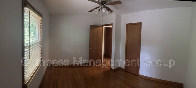 Building Photo - 2911 Davis St SE