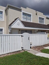 Building Photo - 6825 SW 45th Ln