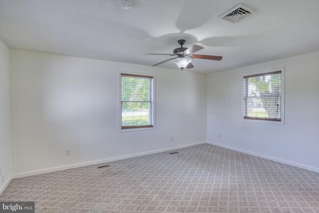 Building Photo - 441 Boyds Corner Rd