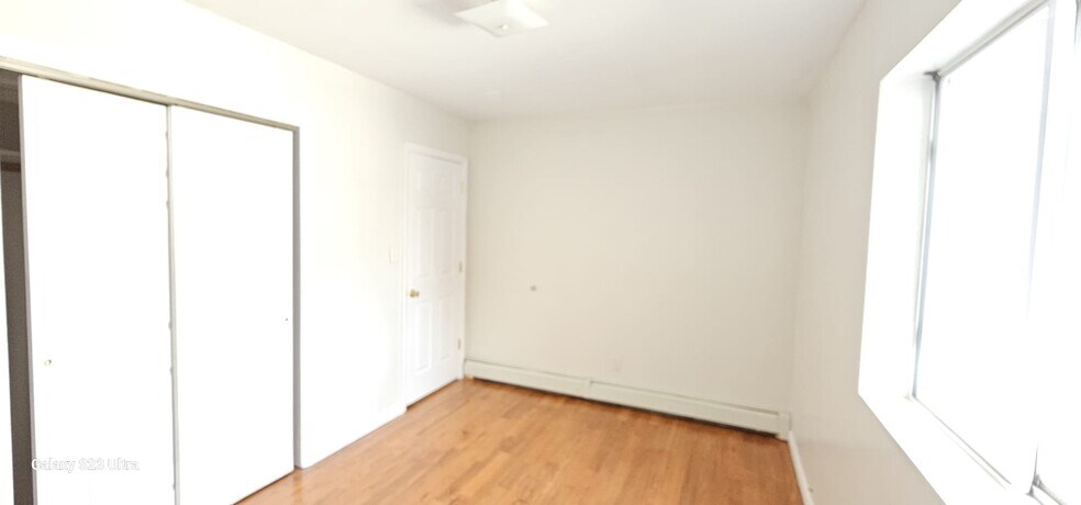 Building Photo - 5717 108th St