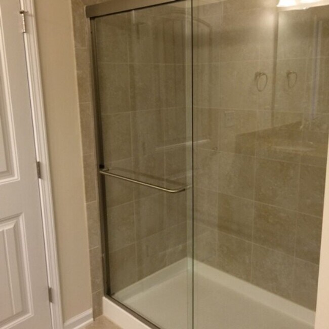 Building Photo - 111 Tuftin Dr