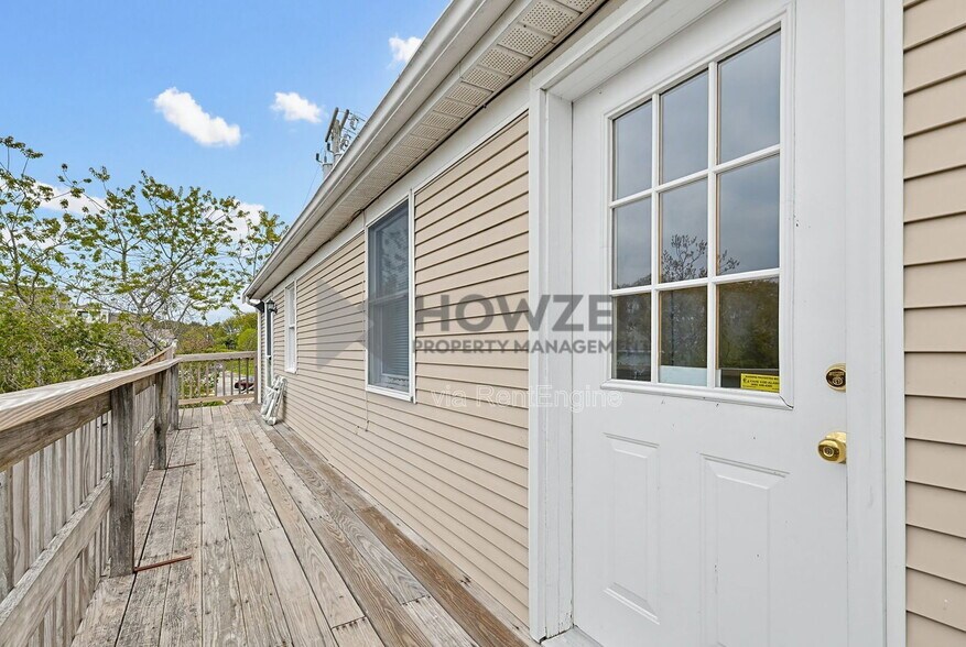 Building Photo - 1481 Iyannough Rd