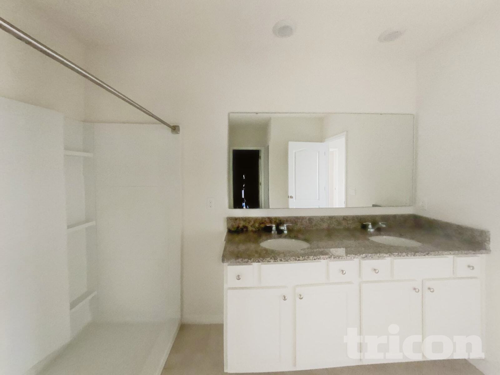 Building Photo - 9013 Pinales Wy