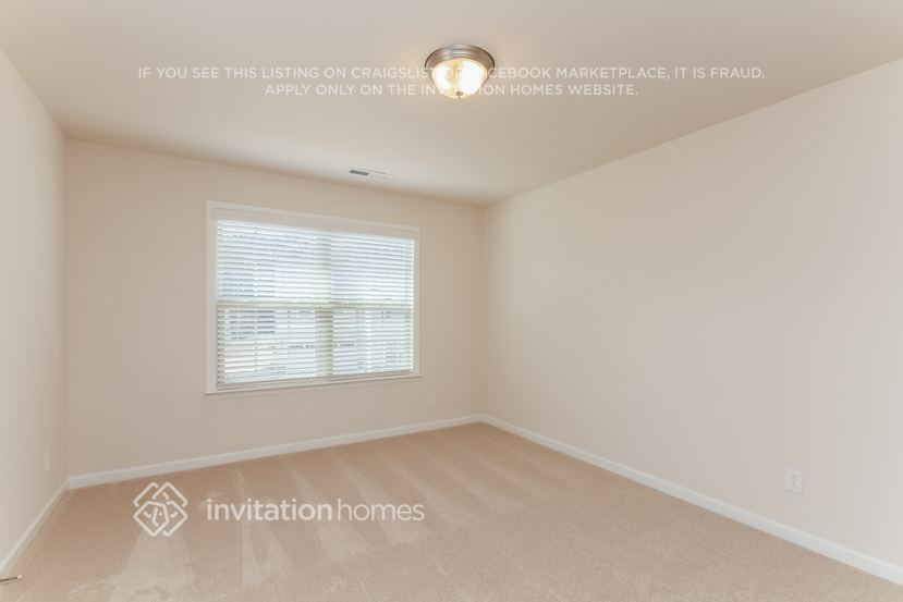 Building Photo - 12828 Stella Belle Dr