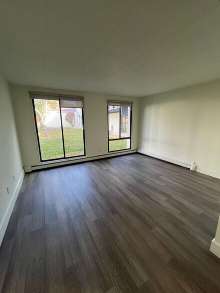 Building Photo - 7290 W Dean Rd