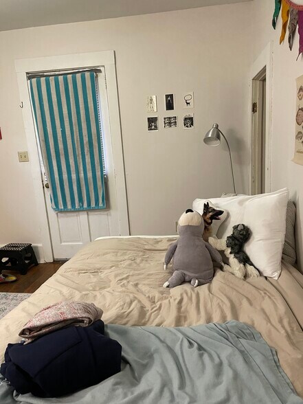 Building Photo - 504 Thurston Ave