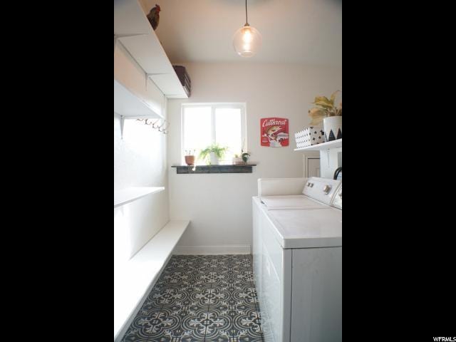 laundry room off kitchen and entrance to backyard - 358 Roosevelt Ave