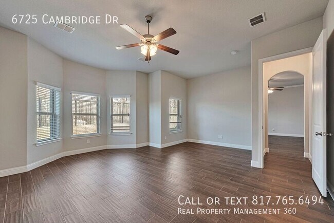 Building Photo - 6725 Cambridge Dr