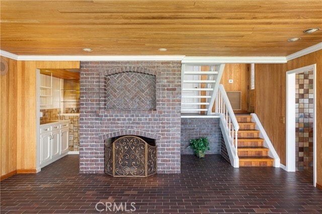 Building Photo - 319 Avenida Cerritos