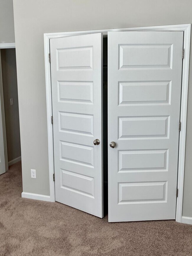 Building Photo - Excellent Grovetown GA. Location