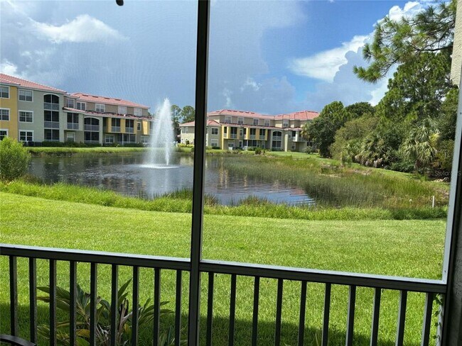 Building Photo - 5681 Bentgrass Dr