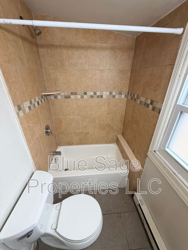 Building Photo - 31 N State Rd