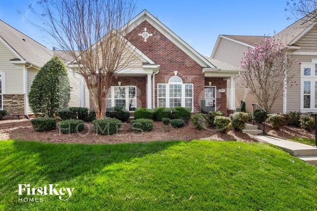Building Photo - 4007 Fountainbrook Dr