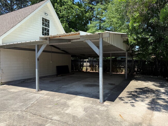 Building Photo - 2311 Quail Haven Rd