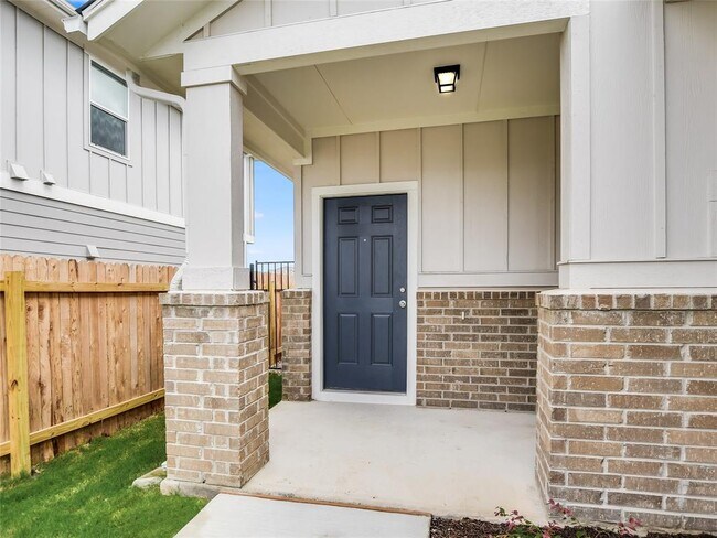 Building Photo - 6402 Arden Fls Dr