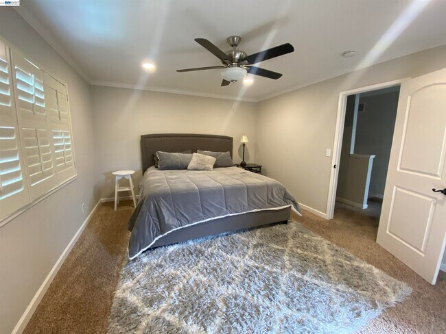 Building Photo - 3253 Pomace Ct