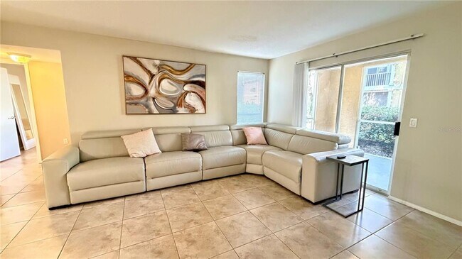 Building Photo - 9481 Highland Oak Dr