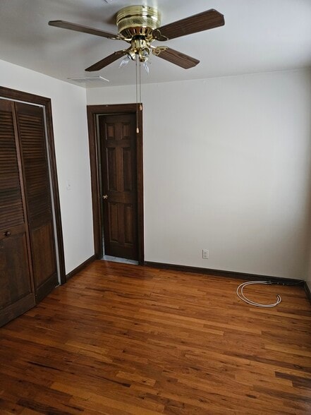 Building Photo - 340 W State St