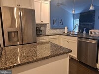 Building Photo - 18161 Emerson Way