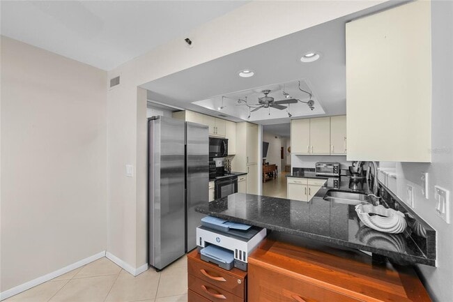 Building Photo - 1660 Gulf Blvd