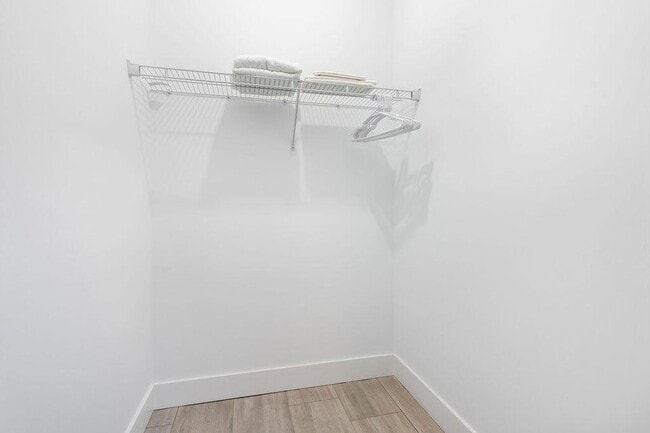 Building Photo - 3675 Saginaw Ave