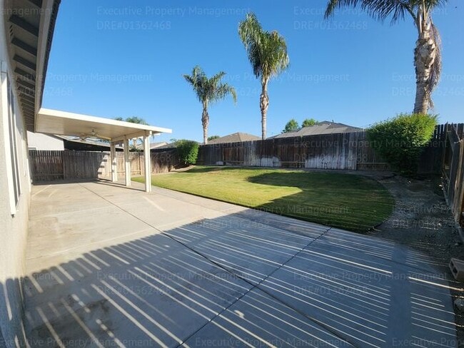 Building Photo - Charming 3 bedroom, 2 bathroom home locate...