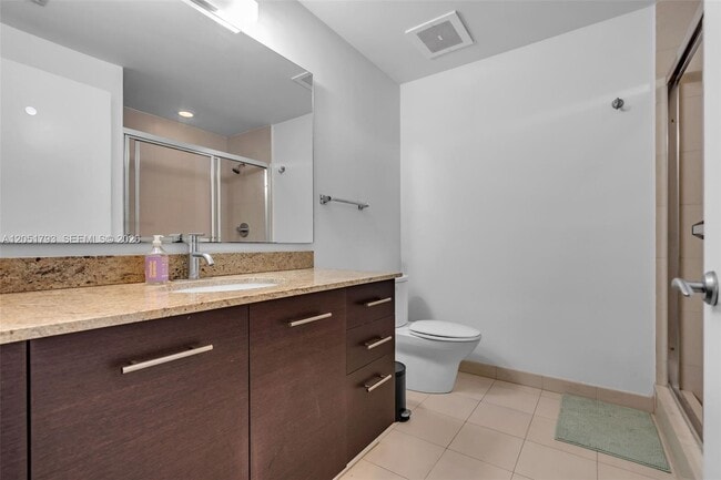 Building Photo - 3029 NE 188th St