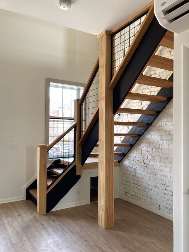 Building Photo - The Garber #2