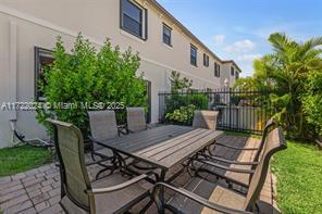 Building Photo - 4650 Santa Cruz Way