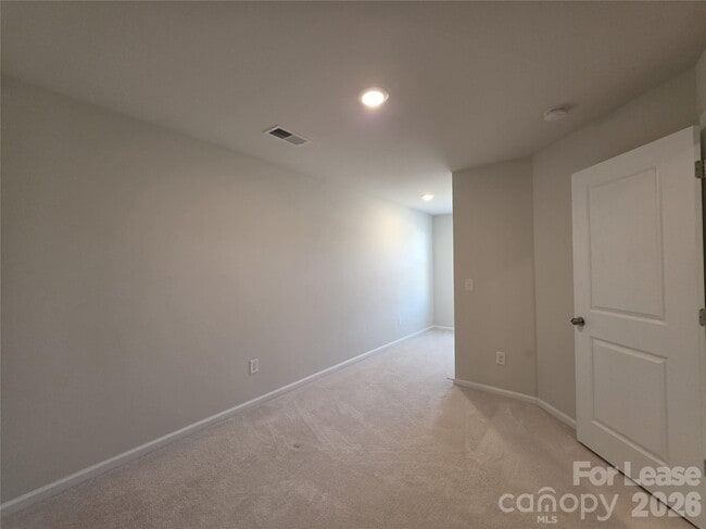 Building Photo - 12736 Wandering Brook Dr