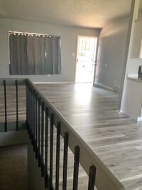 Building Photo - 4650 Picturesque Cir
