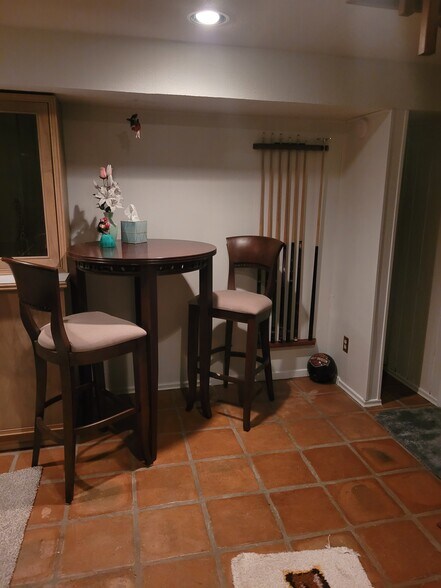 Building Photo - 3000 Ward Ct