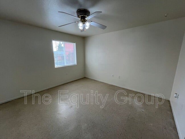 Building Photo - 69 N Fourth St