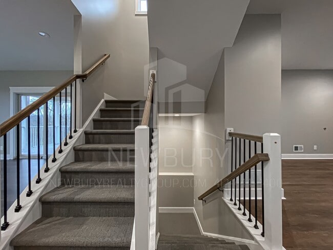 Building Photo - Be the First to Live in These Brand-New Luxury Homes — Now Pre-Leasing in Pittsburgh