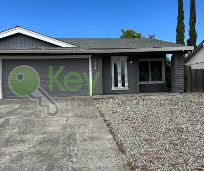Primary Photo - 5964 Moss Creek Cir
