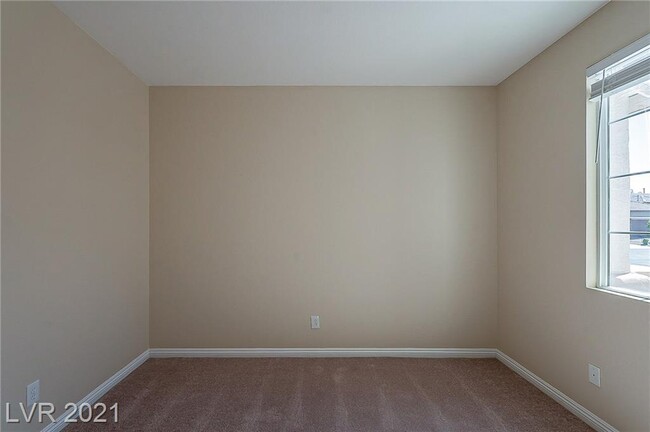 Building Photo - 7225 Fern Meadow St