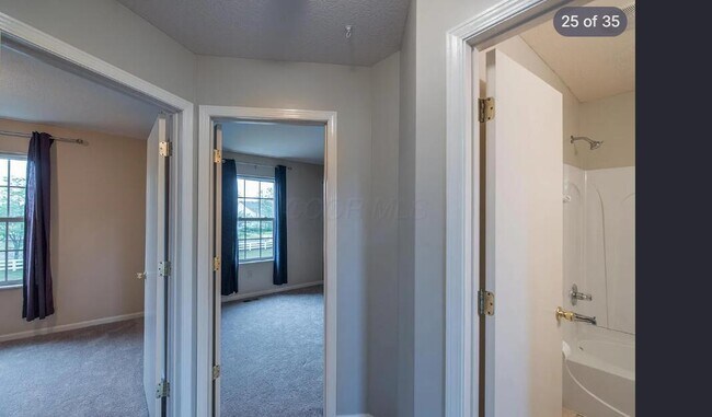 Building Photo - 5499 Glenchester Dr