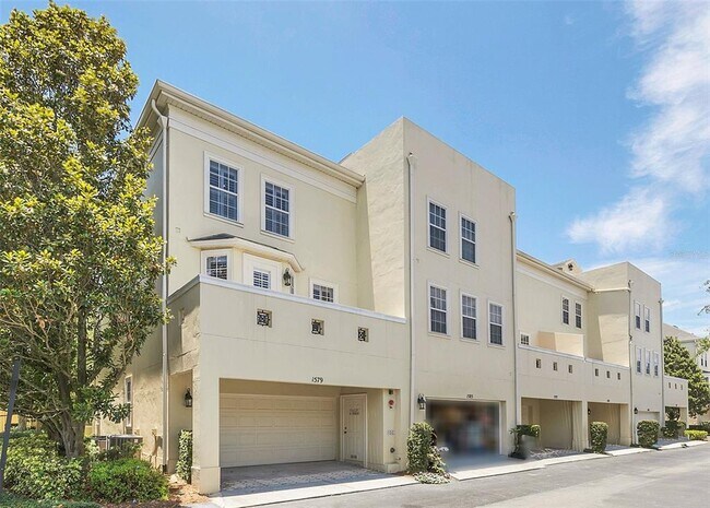 Building Photo - 1579 Chatfield Pl