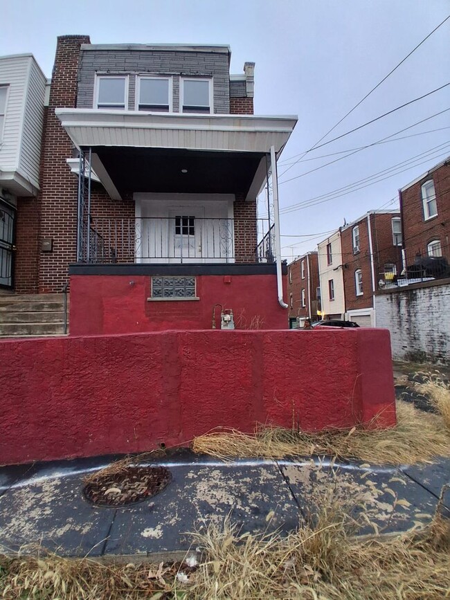 Building Photo - 3 BED 1 BATH HOME FOR RENT