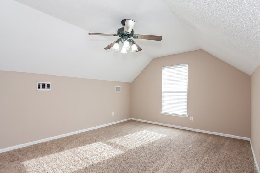 Building Photo - 2631 Bridgeville Ln