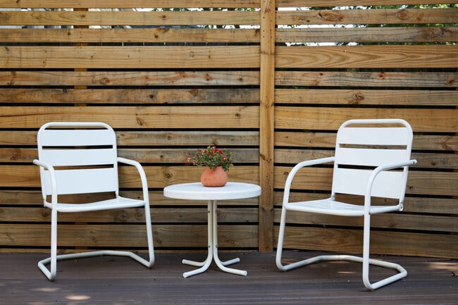 Building Photo - 1623 11th Pl S