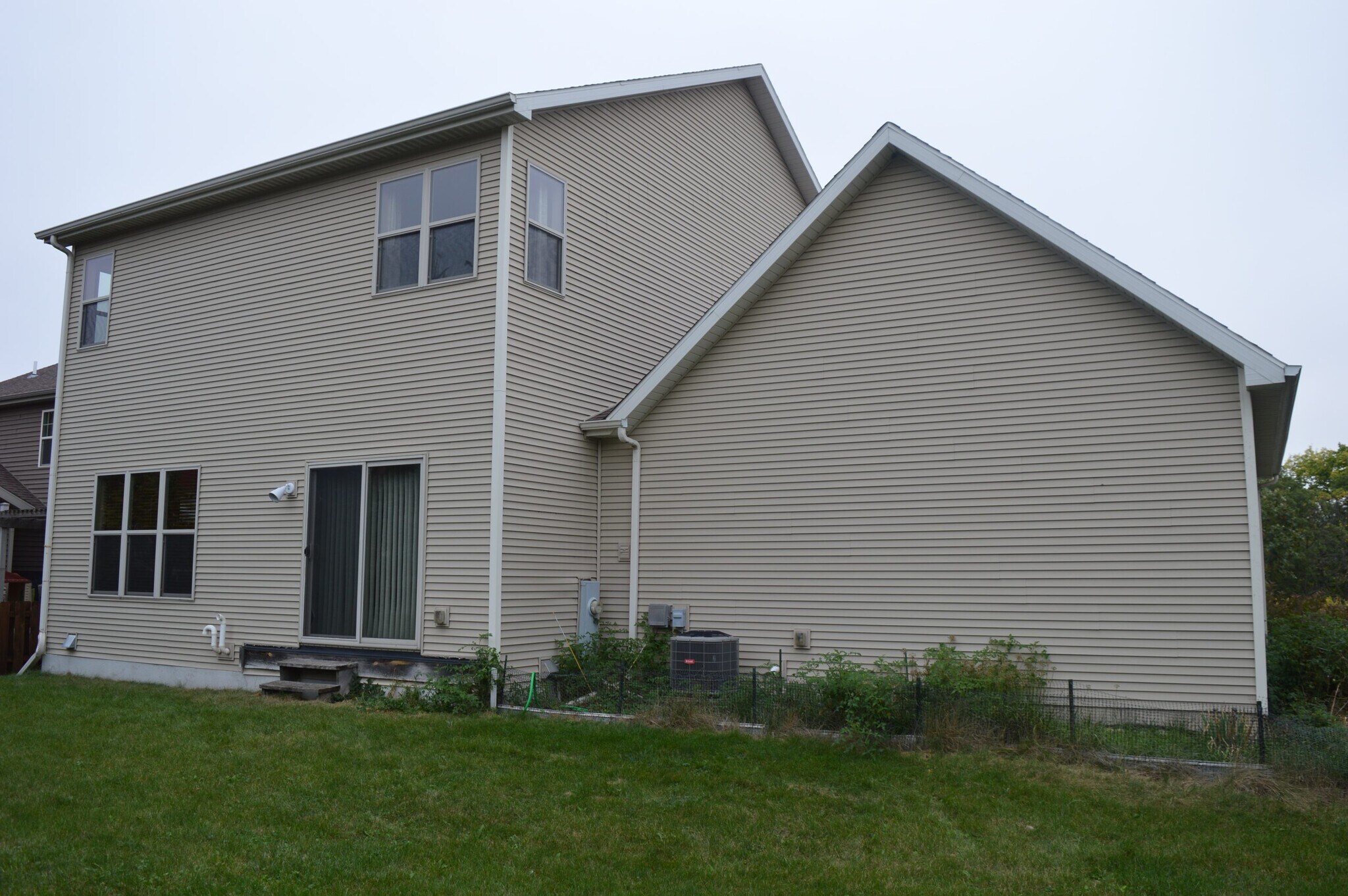 Building Photo - 708 Sundance Dr
