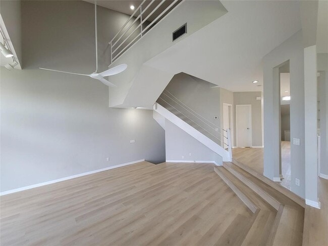 Building Photo - 18309 Sandy Cove Dr
