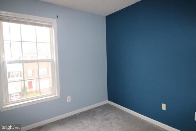 Building Photo - 104 Stingray Ct